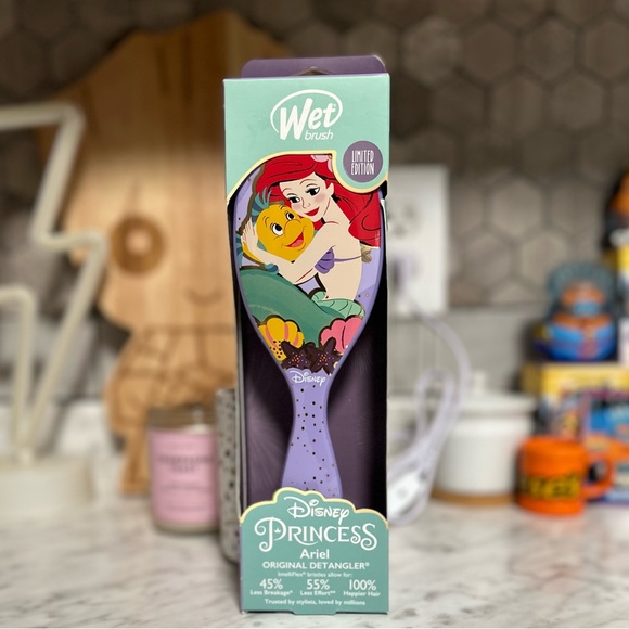 Disney Other - Disney Princess Wet Brush limited edition